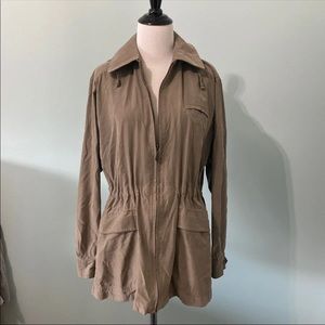 Beige/light taupe London Fog jacket